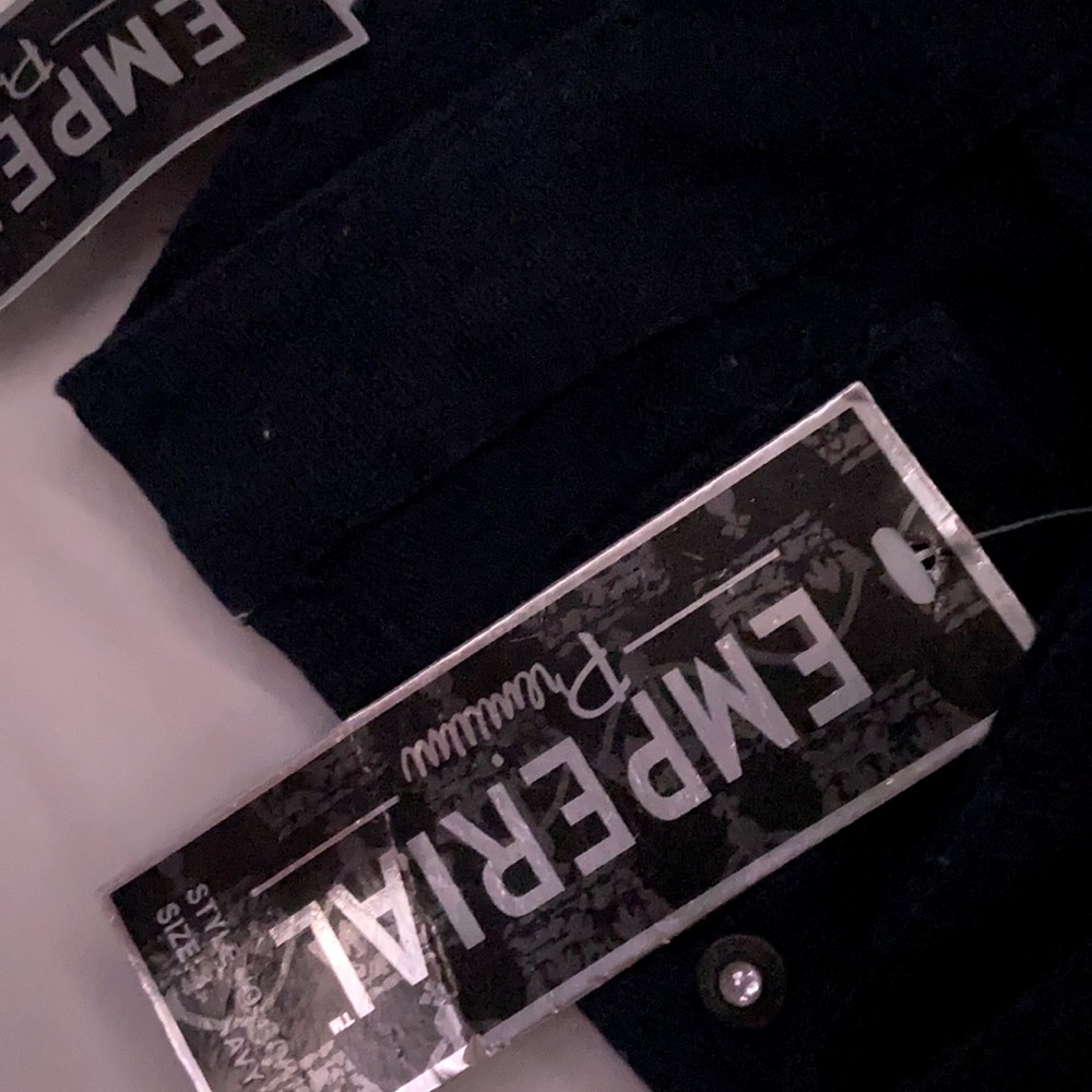 Woman’s skinny jeans, size 3, navy,